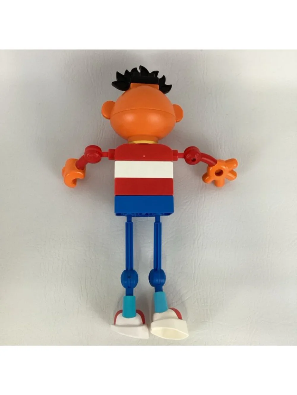 Kid K'Nex Sesame Street Ernie Building Set Muppet Character 11
